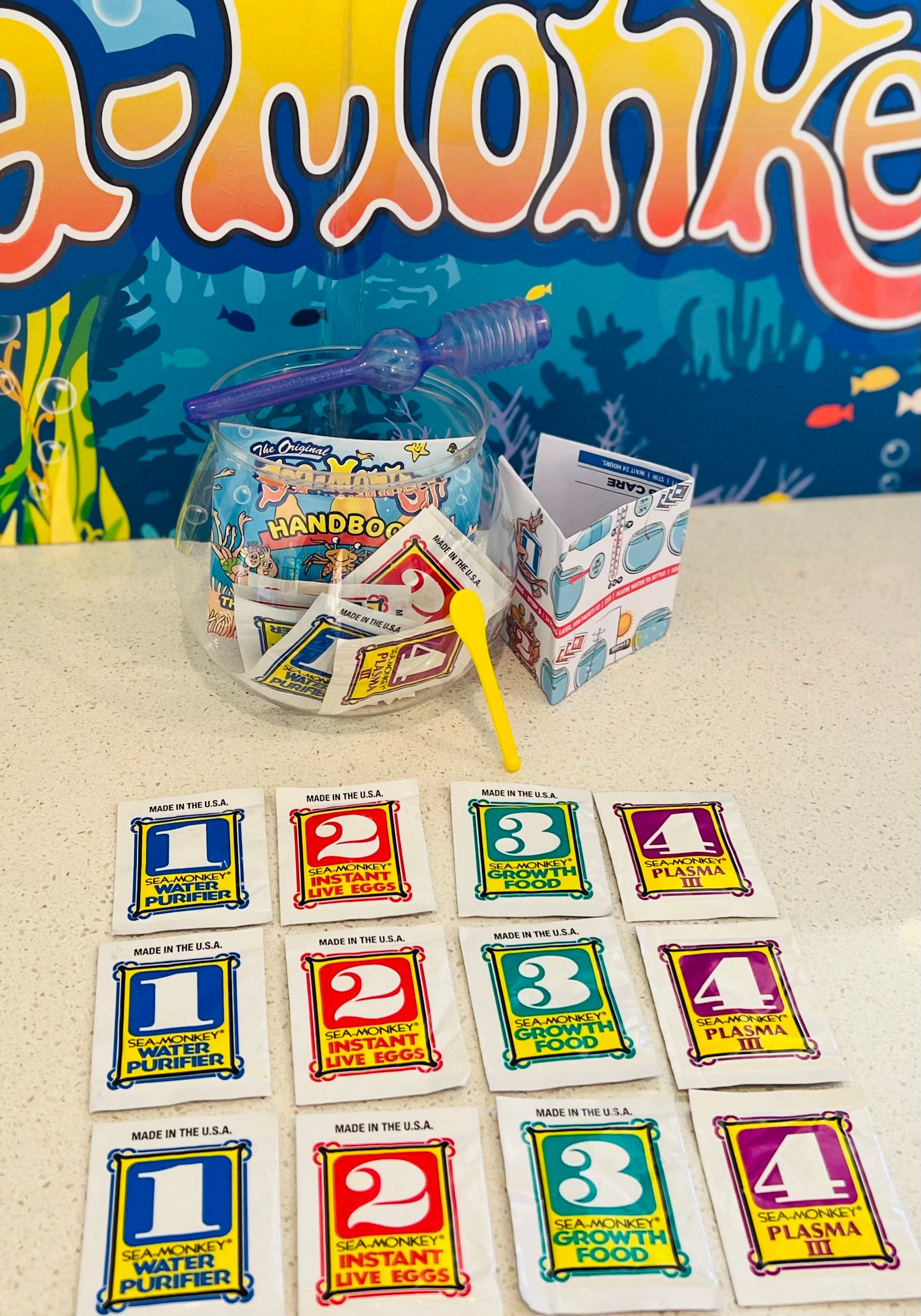 SEA-MONKEYS® SUPER BOWL - AGES 15 - 115 YEARS!!